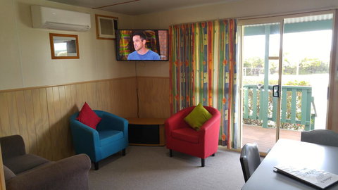 Bicheno Cabin Park - Whitsundays Accommodation 8