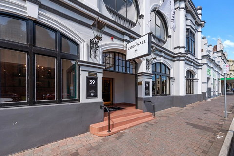 The Cornwall Boutique Hotel - Whitsundays Accommodation 11