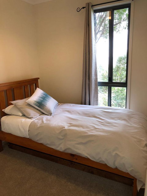 Convict Beach House - Whitsundays Accommodation 19