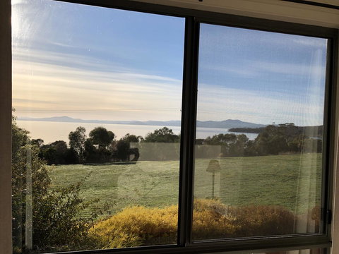 Convict Beach House - Whitsundays Accommodation 12