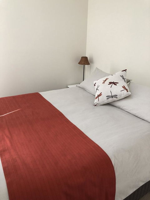 Convict Beach House - Whitsundays Accommodation 11