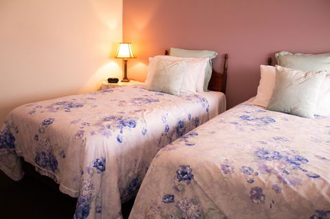 Stanley Hotel & Apartments - Whitsundays Accommodation 13