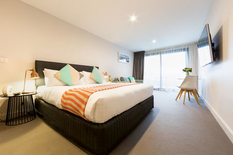 Customs House Hotel - Whitsundays Accommodation 9
