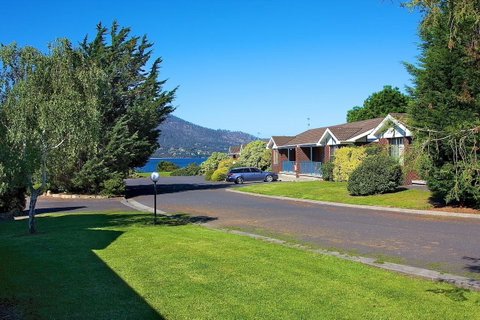 Riverfront Motel & Villas - Whitsundays Accommodation 28