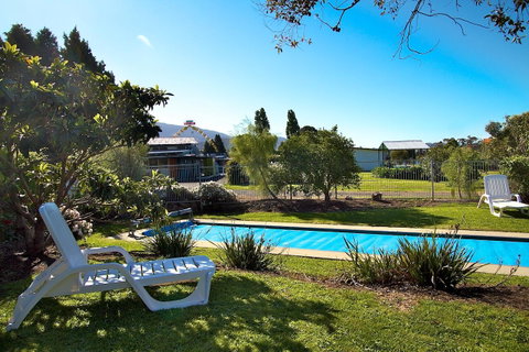 Riverfront Motel & Villas - Whitsundays Accommodation 33