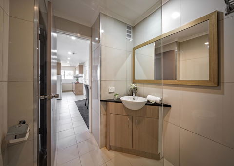 Best Western Hobart - Whitsundays Accommodation 1
