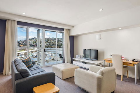 Peppers Seaport Hotel - Whitsundays Accommodation 23