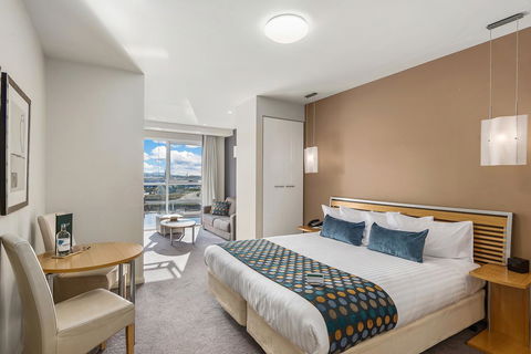 Peppers Seaport Hotel - Whitsundays Accommodation 18