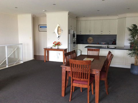 Church Street Villas - Whitsundays Accommodation 5