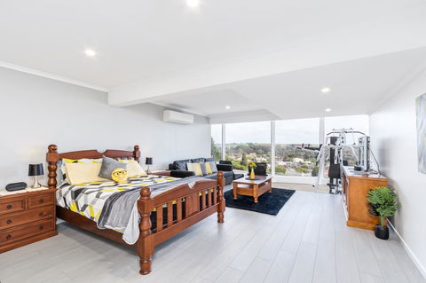 Views Forever - Devonport - Whitsundays Accommodation 2