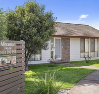 Mirramar House - Whitsundays Accommodation