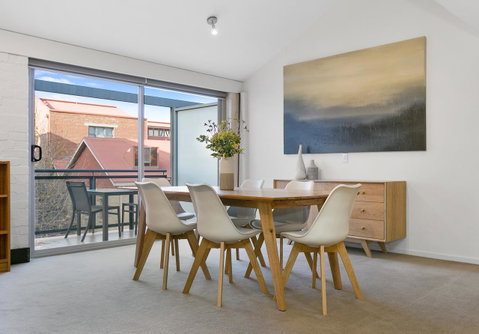 Sullivans Cove Apartments - Whitsundays Accommodation 0