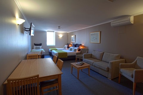 Hobart Waterfront Apartments - Whitsundays Accommodation 18
