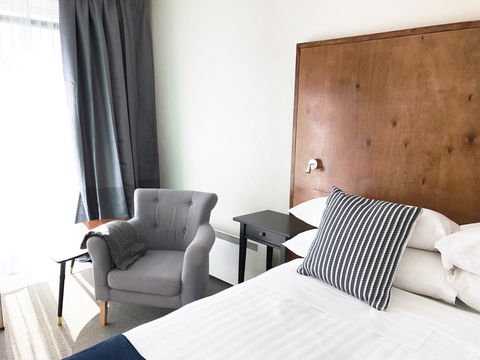 The Waterfront Wynyard - Whitsundays Accommodation 25