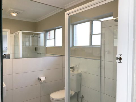The Waterfront Wynyard - Whitsundays Accommodation 28