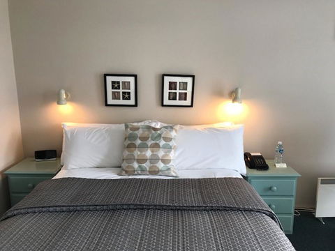 The Waterfront Wynyard - Whitsundays Accommodation 29