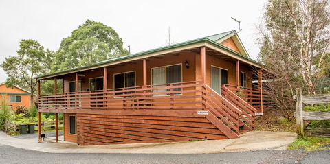 Driftwood Strahan Villas - Whitsundays Accommodation 4