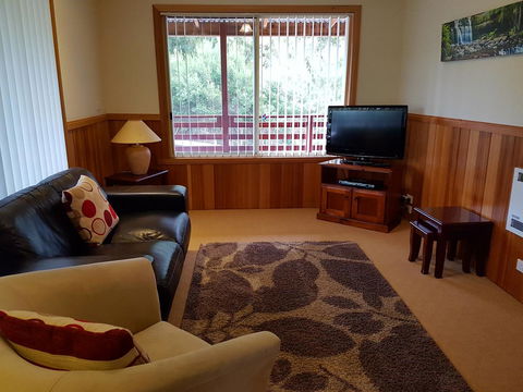 Driftwood Strahan Villas - Whitsundays Accommodation 13
