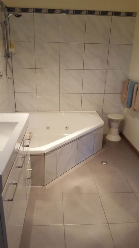 Driftwood Strahan Villas - Whitsundays Accommodation 14