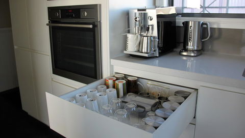 SEA EAGLE COTTAGE Amazing Views Of Bay Of Fires - Whitsundays Accommodation 10