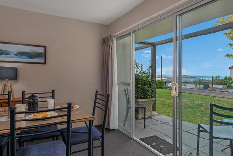 Bay View Villas - Whitsundays Accommodation 8