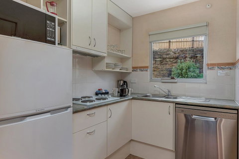 Bay View Villas - Whitsundays Accommodation 44