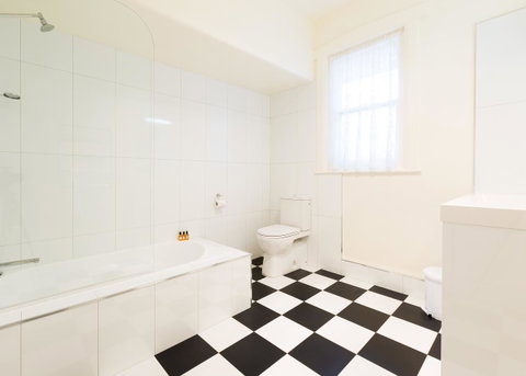 Graham Apartments - Whitsundays Accommodation 22