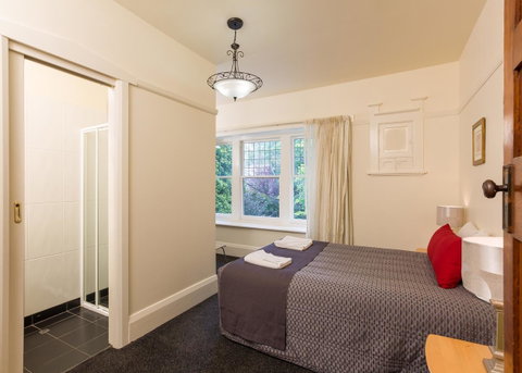 Graham Apartments - Whitsundays Accommodation 25