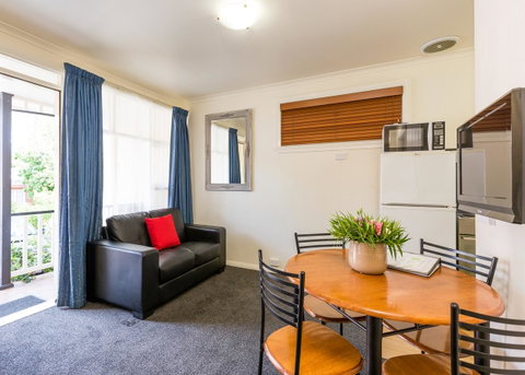 Graham Apartments - Whitsundays Accommodation 33
