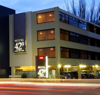 Motel 429 - Whitsundays Accommodation