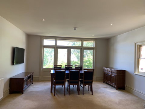 Grande Vue Hotel - Whitsundays Accommodation 2