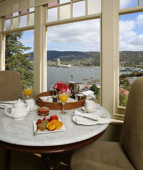 Grande Vue Hotel - Whitsundays Accommodation 19