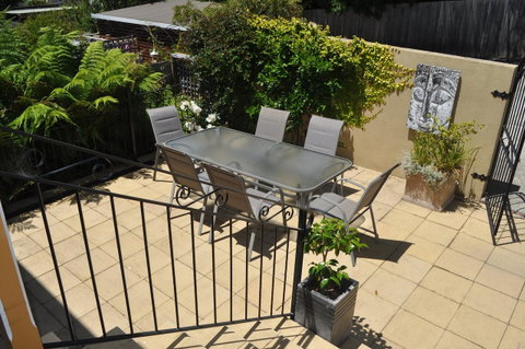 Belton Apartments-Hedge Cottage - Whitsundays Accommodation 33
