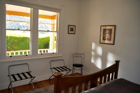 Belton Apartments-Hedge Cottage - Whitsundays Accommodation 22