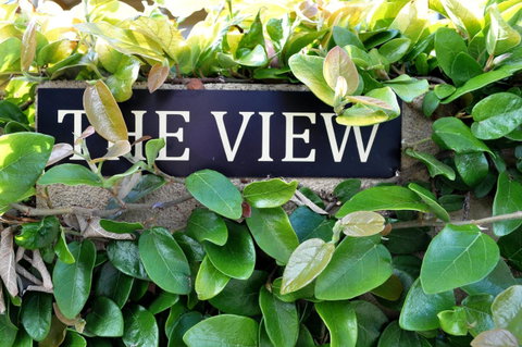 Belton Apartments-Hedge Cottage - Whitsundays Accommodation 16