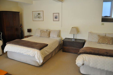 Belton Apartments-Hedge Cottage - Whitsundays Accommodation 10