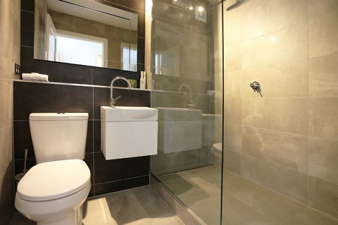 Hotel Launceston - Whitsundays Accommodation 6
