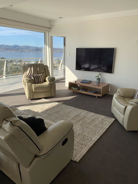 Anchorage Tasmania - Whitsundays Accommodation 14