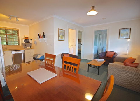 Port Arthur Villas - Whitsundays Accommodation 14