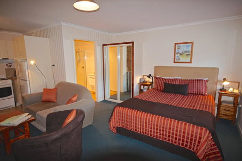 Port Arthur Villas - Whitsundays Accommodation 12