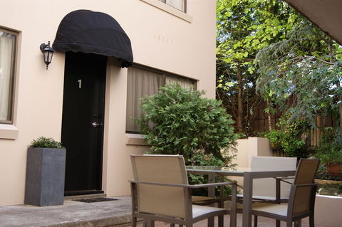 Grosvenor Court Apartments - Whitsundays Accommodation 26