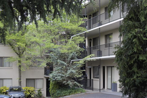 Grosvenor Court Apartments - Whitsundays Accommodation 27