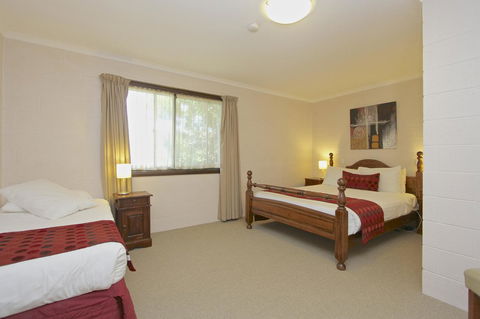 Grosvenor Court Apartments - Whitsundays Accommodation 2