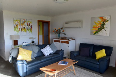 Beach Break Bicheno - Whitsundays Accommodation 11