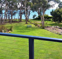 Four Seasons Waterfront Villas - Whitsundays Accommodation