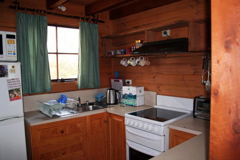 Cradle Mountain Love Shack - Whitsundays Accommodation 4