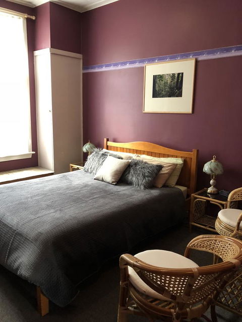 Mount Black Lodge - Whitsundays Accommodation 3