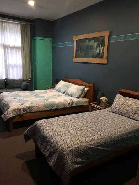 Mount Black Lodge - Whitsundays Accommodation 6