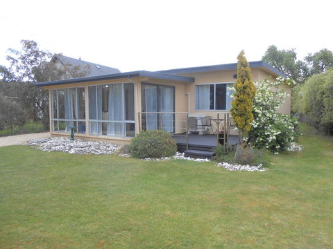 Bruny Ocean Cottage - Whitsundays Accommodation 0