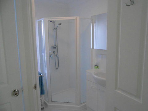 Bruny Ocean Cottage - Whitsundays Accommodation 1